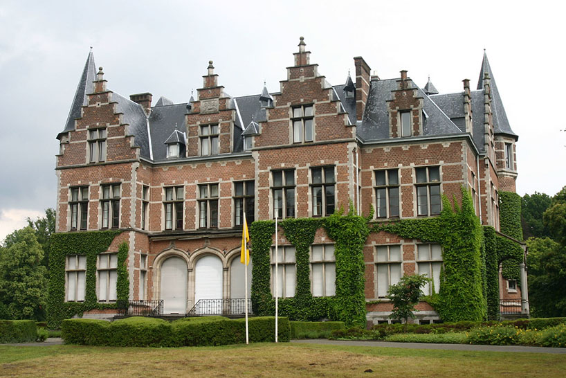 Zandhoven Gemeentehuis